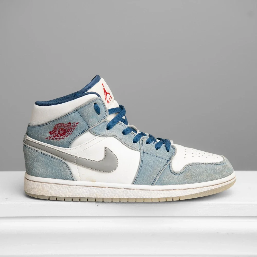 Jordan 1 Mid French Blue DN3706-401 Mens 8.5 Athleisure Streetwear Distressed